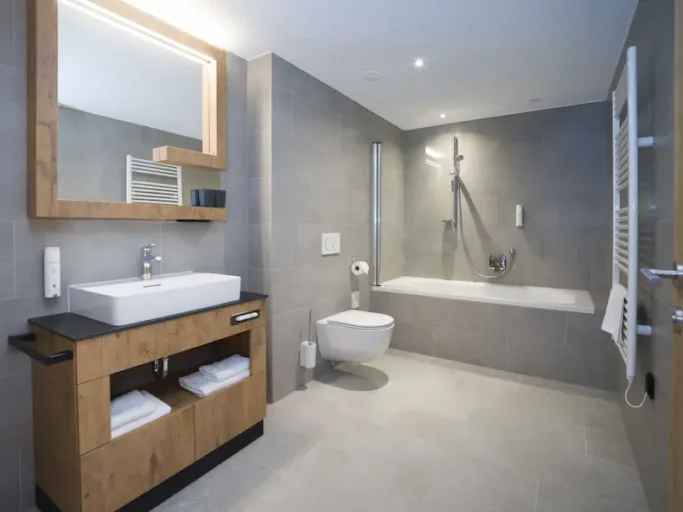 Alle appartementen in het All Suite Resorts Paznaun zijn voorzien van luxe badkamers. © All-Suite Resorts
