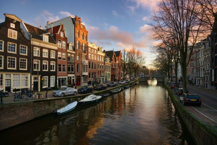 hotelkamerprijzen in Amsterdam