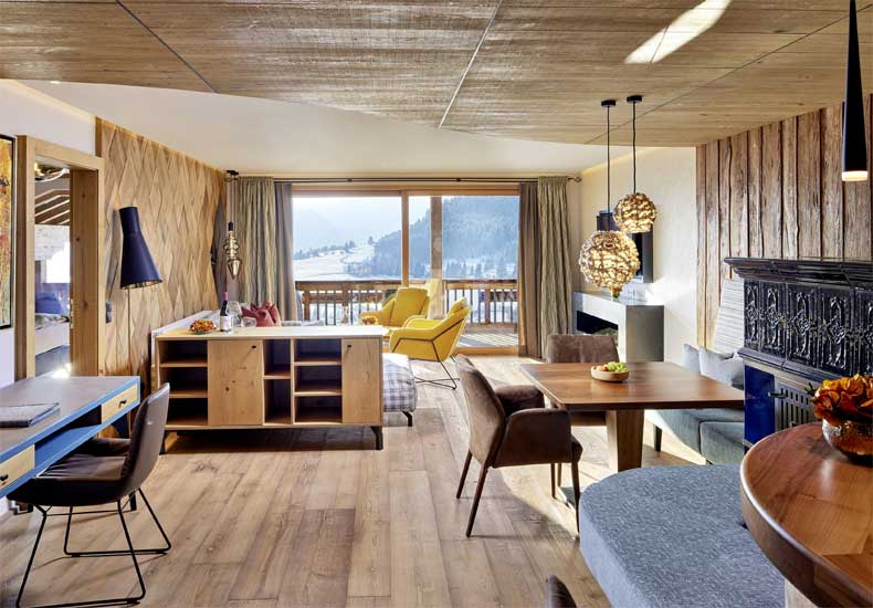 Een van de nieuwe deluxe suites in het 5 sterren Hotel Bergblick & Spa. © Hotel Bergblick