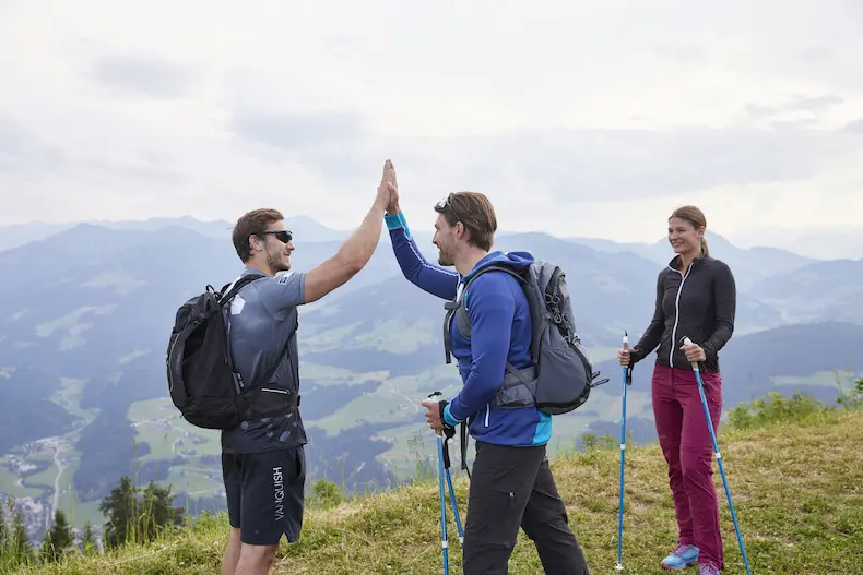 Doe mee aan begeleide wandelingen door de Kitzbüheler Alpen © Simon Hausberger / Das Hohe Salve Sportresort