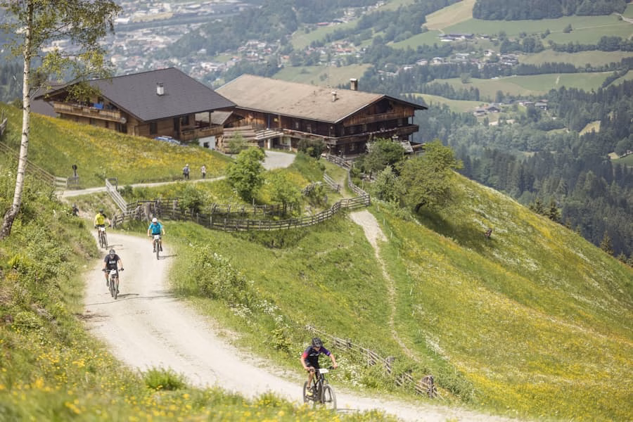 ook om je heen om te genieten van de schoonheid van het Alpbachtal. © TVB Alpbachtal
