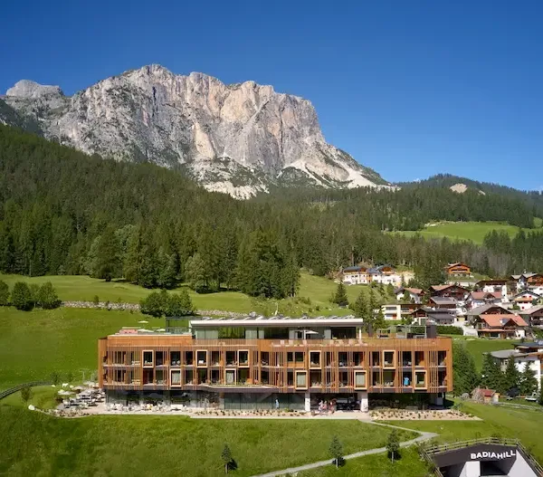 Gastronomisch genieten in de Dolomieten: Badia Hill boetiekhotel voor fijnproevers in de Dolomieten