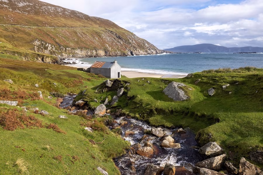 Keem Strand in county Mayo / Ierland Toerisme