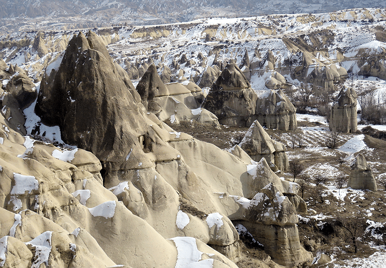 De Love Valley in Cappadocië. © Nico van Dijk / Reisprofs.nl