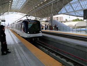 Panama opent eerste metrolijn van Midden-Amerika