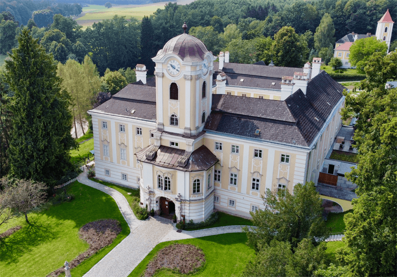 Het 4 sterren superior Schlosshotel Rosenau is een heerlijk kasteelhotel in Nederoostenrijk. © Schlosshotel Rosenau