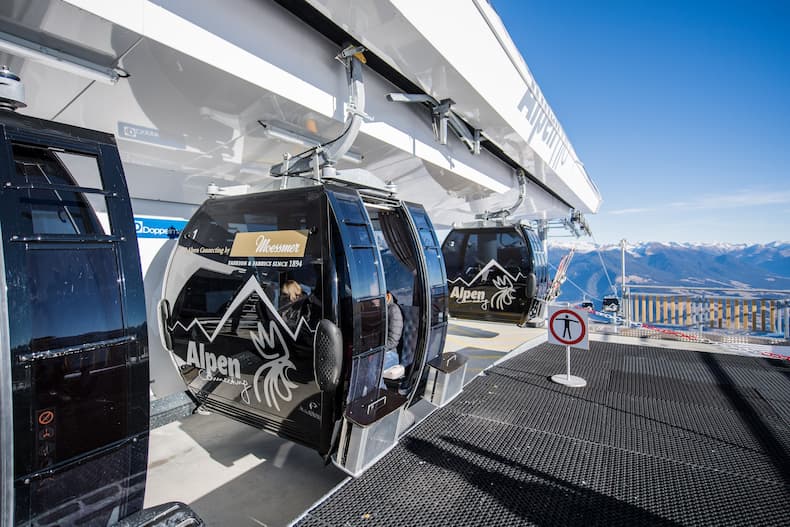 De Kronplatz, of de Plan de Corones, zoals het skigebied in het Italiaans heet, beschikt over moderne skiliften. © Dolomitenregion Kronplatz