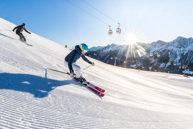 Skigebied Kronplatz telt 121 kilometer aan sneeuwzekere skipisten © Dolomitenregion Kronplatz