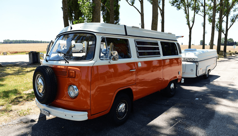 Ook voor je omgebouwde camperbusje, een vouwwagen, caravan of camper kun je een matras op maat laten maken. © Stefan Schaffner via Pixabay