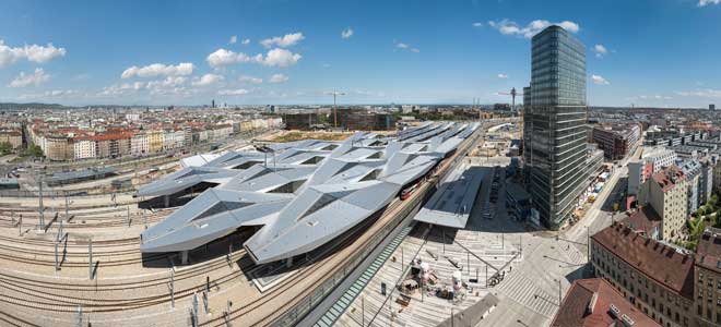 Nieuw centraal station in Wenen open in oktober